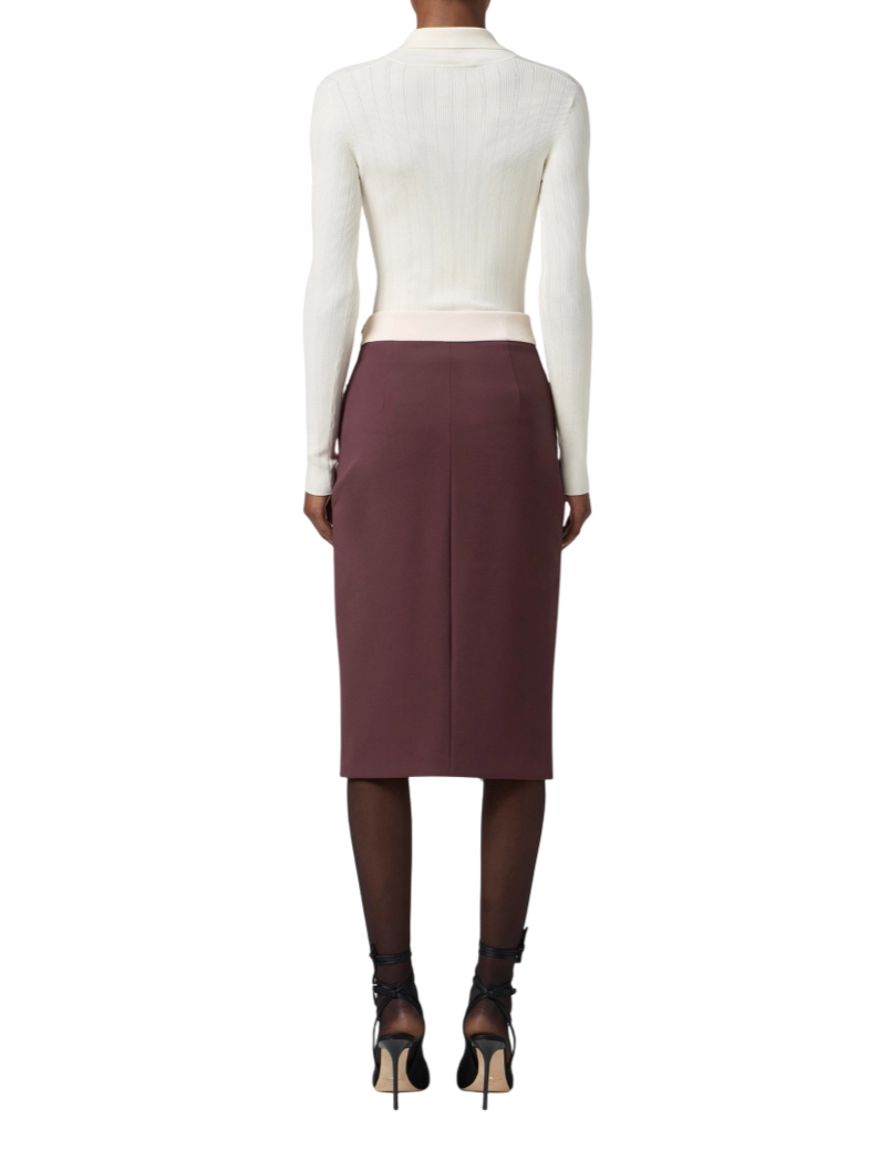 Elisabetta Franchi maglia a costine con dettaglio gioiello panna