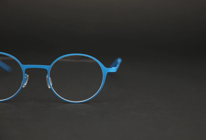 Men's eyeglasses