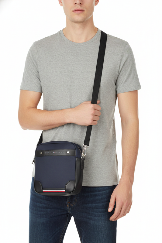 Tommy Hilfiger A Spalla