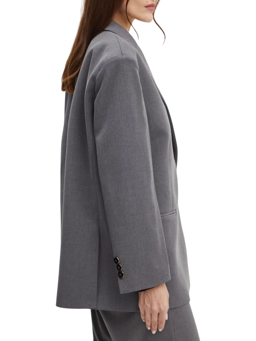 Simona Corsellini giacca monopetto over grigio